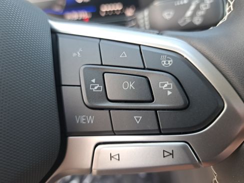 New 2026 Volkswagen Taos S image 17