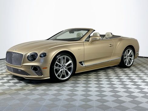 Certified 2023 Bentley Continental GT V8 AWD/4WD image 7