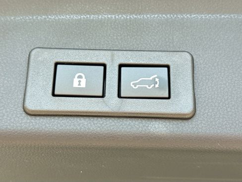 New 2026 Subaru Ascent Limited image 12