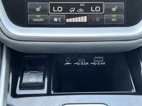 Certified 2025 Subaru Outback Premium AWD/4WD image 20