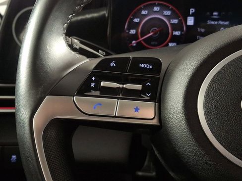 Used 2024 Hyundai Elantra SEL w/ Convenience Package FWD image 20