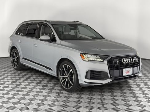 Used 2020 Audi Q7 3.0T Prestige w/ Prestige Package AWD/4WD image 7