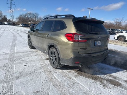 Used 2024 Subaru Ascent Onyx Edition image 15