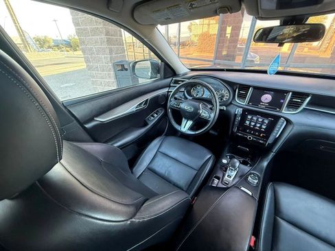 Used 2019 INFINITI QX50 Pure image 27