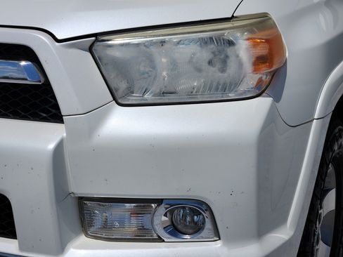 Used 2012 Toyota 4Runner SR5 w/ Convenience Pkg AWD/4WD image 10