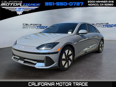 Used 2024 Hyundai Ioniq 6 SE RWD image 1