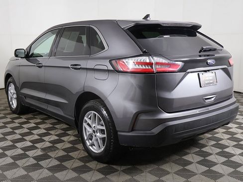Used 2024 Ford Edge SEL image 10