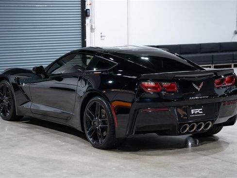 Used 2017 Chevrolet Corvette Stingray Coupe w/ Battery Protection Package RWD image 61