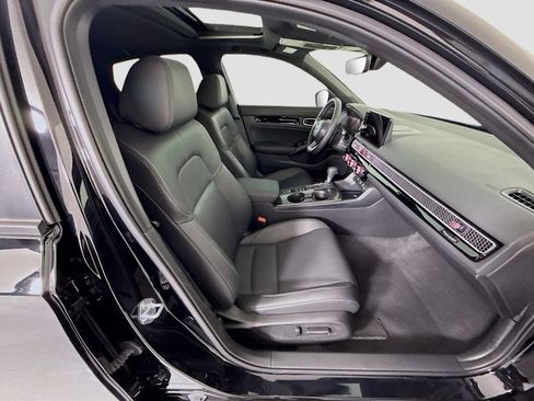 Certified 2025 Honda Civic Sport Touring image 20