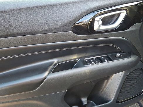 Used 2022 Jeep Compass Altitude image 12