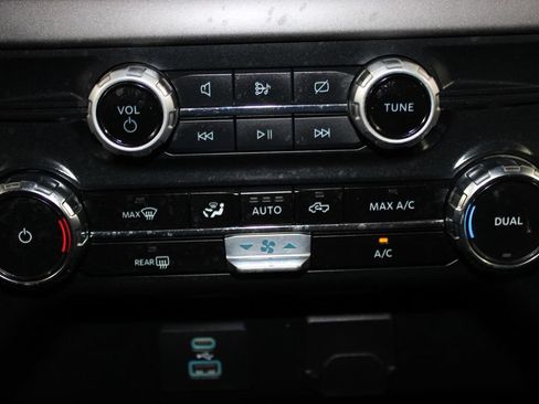 Used 2024 Ford F150 XLT w/ Tow/Haul Package AWD/4WD image 45