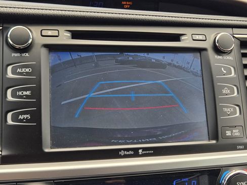 Used 2015 Toyota Highlander XLE AWD/4WD image 26