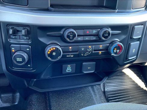 New 2026 Ford F250 XL w/ XL Chrome Package image 17