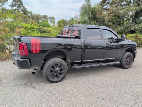 Used 2025 RAM 2500 Big Horn AWD/4WD image 5