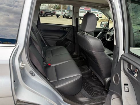 Used 2015 Subaru Forester 2.5i Limited image 14