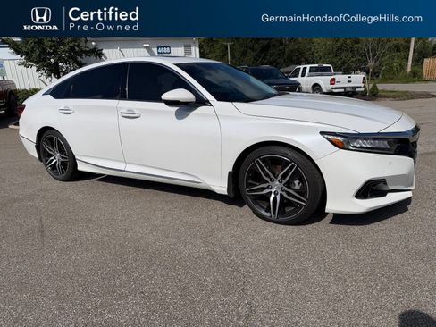 Used 2021 Honda Accord Touring image 3