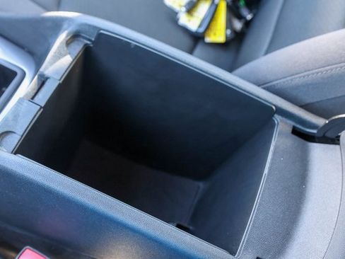 Used 2025 Chevrolet Malibu LT image 19