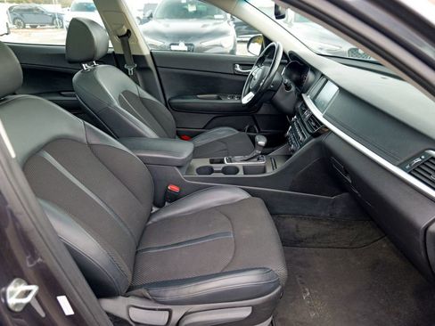 Used 2019 Kia Optima S w/ S Panoramic Sunroof Package image 36