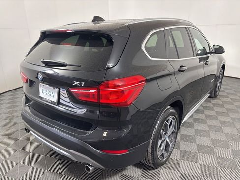 Used 2017 BMW X1 sDrive28i image 5