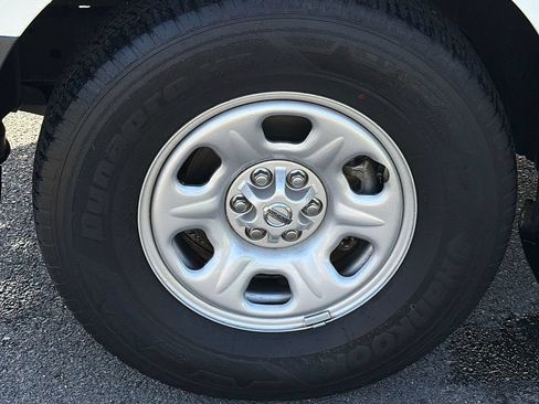 Used 2020 Nissan Frontier S RWD image 8