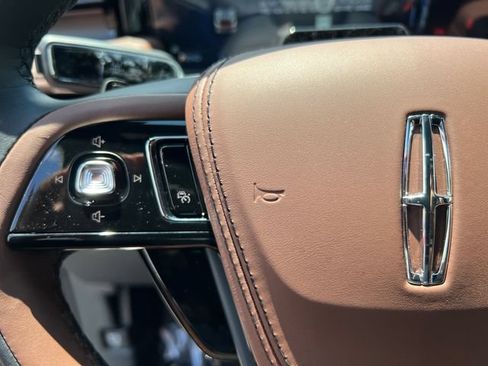 New 2026 Lincoln Aviator Reserve AWD/4WD image 35