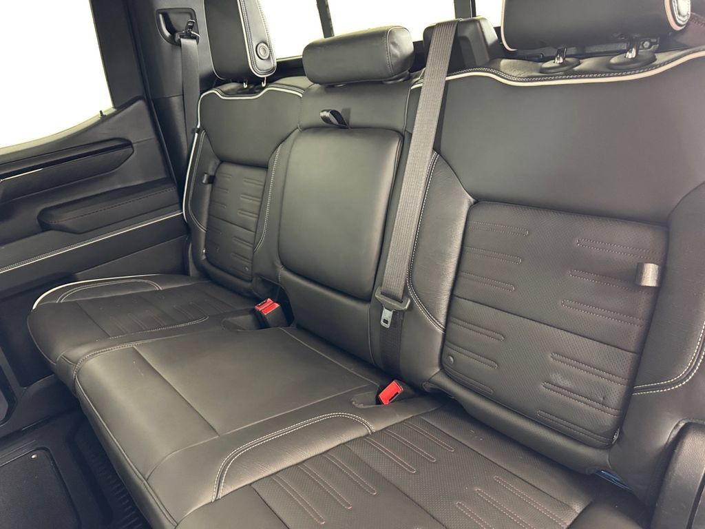 Used 2024 GMC Sierra 1500 AT4X AWD/4WD image 16