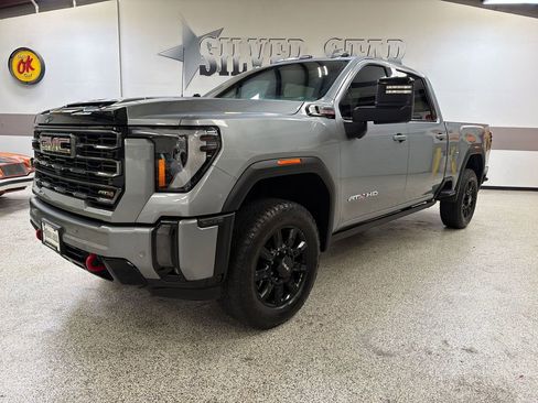 Used 2024 GMC Sierra 3500 AT4 w/ AT4 Premium Plus Package AWD/4WD image 1