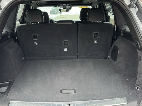 Certified 2023 Jeep Grand Cherokee Overland image 22