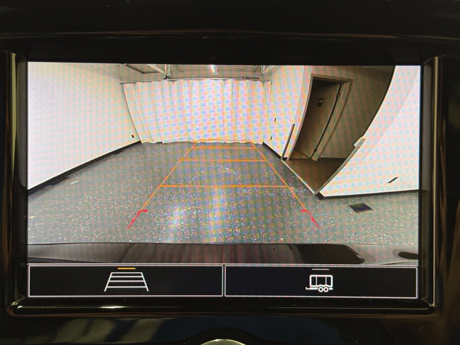 Used 2023 Chevrolet Traverse LT FWD image 16