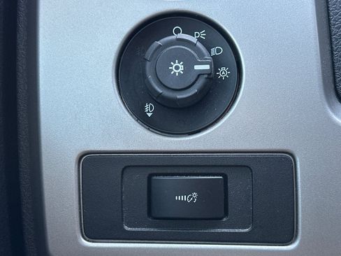 Used 2014 Ford F150 Lariat w/ Equipment Group 501A Mid image 40