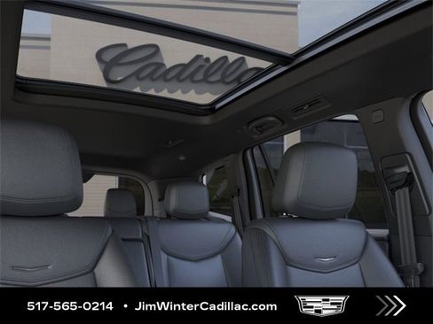 New 2025 Cadillac XT6 Luxury image 24