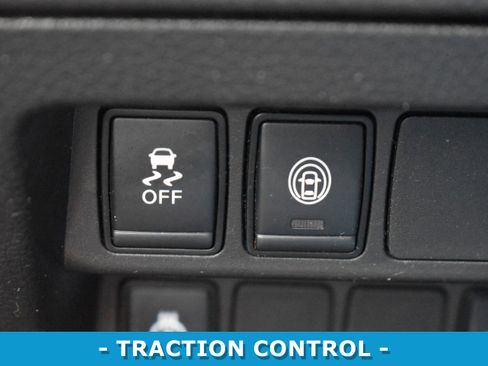 Used 2019 Nissan Rogue Sport SV w/ All-Weather Package image 17