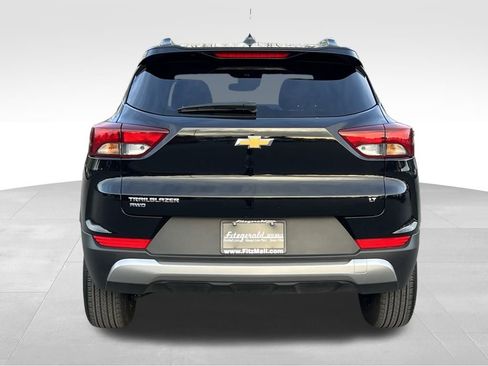 Used 2025 Chevrolet TrailBlazer LT image 6