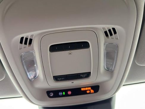 New 2026 Buick Envision Preferred image 32