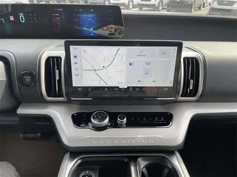 New 2026 Ford Expedition Max Active image 22