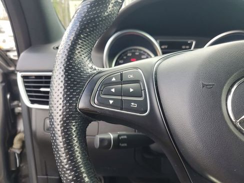 Used 2018 Mercedes-Benz GLE 350 4MATIC image 19