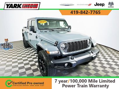 Certified 2025 Jeep Gladiator Overland