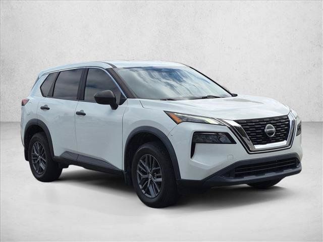 Used 2021 Nissan Rogue S FWD image 3