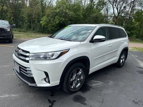 Used 2018 Toyota Highlander Limited Platinum AWD/4WD image 7