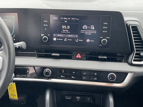 Certified 2024 Kia Sportage LX FWD image 17