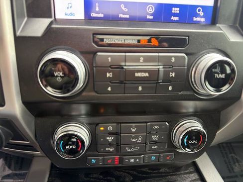 Used 2020 Ford F150 Platinum w/ Equipment Group 701A Luxury AWD/4WD image 33