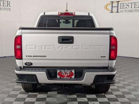 Used 2022 Chevrolet Colorado LT w/ LT Convenience Package image 6
