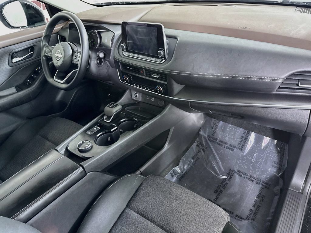 Certified 2023 Nissan Rogue SV AWD/4WD image 30