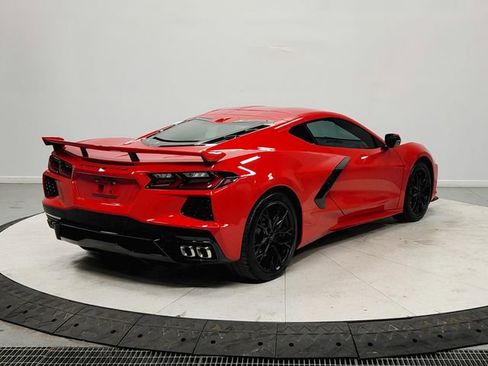 Used 2025 Chevrolet Corvette Stingray Coupe w/ Z51 Performance Package image 7