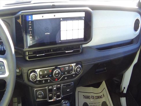 Certified 2024 Jeep Wrangler Sahara image 19