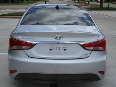 Used 2014 Hyundai Sonata Limited w/ Technology Package 05 image 5