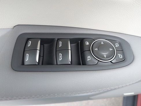 Used 2025 Cadillac XT5 Premium Luxury w/ LPO, Floor Liner Package image 26