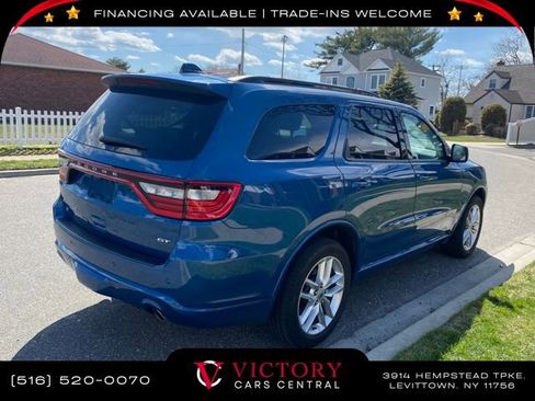 Used 2023 Dodge Durango GT image 4
