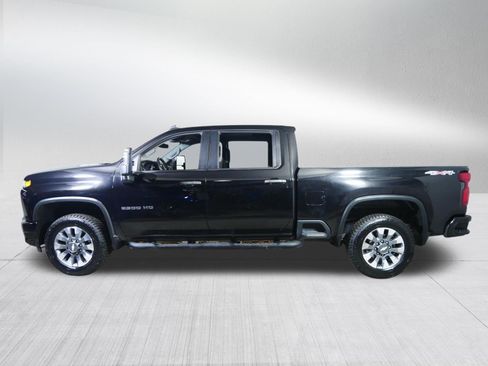 Certified 2022 Chevrolet Silverado 2500 Custom w/ Custom Value Package AWD/4WD image 4