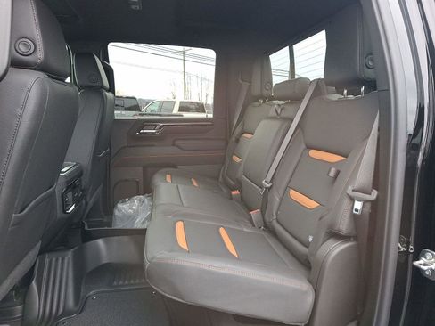 New 2026 GMC Sierra 2500 AT4 w/ Technology Package image 5